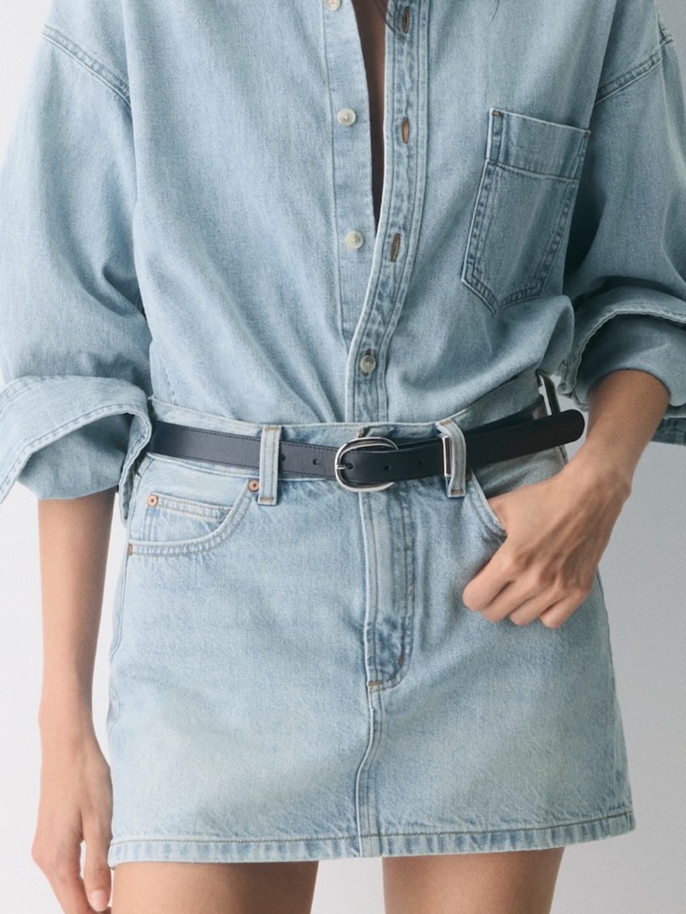 Aritzia Denim Forum The ‘90s Ricci Denim Skirt